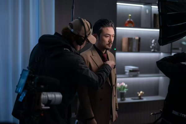 访谒｜634亿微短剧市集背后，有东谈主日薪三万，有东谈主狰狞离场